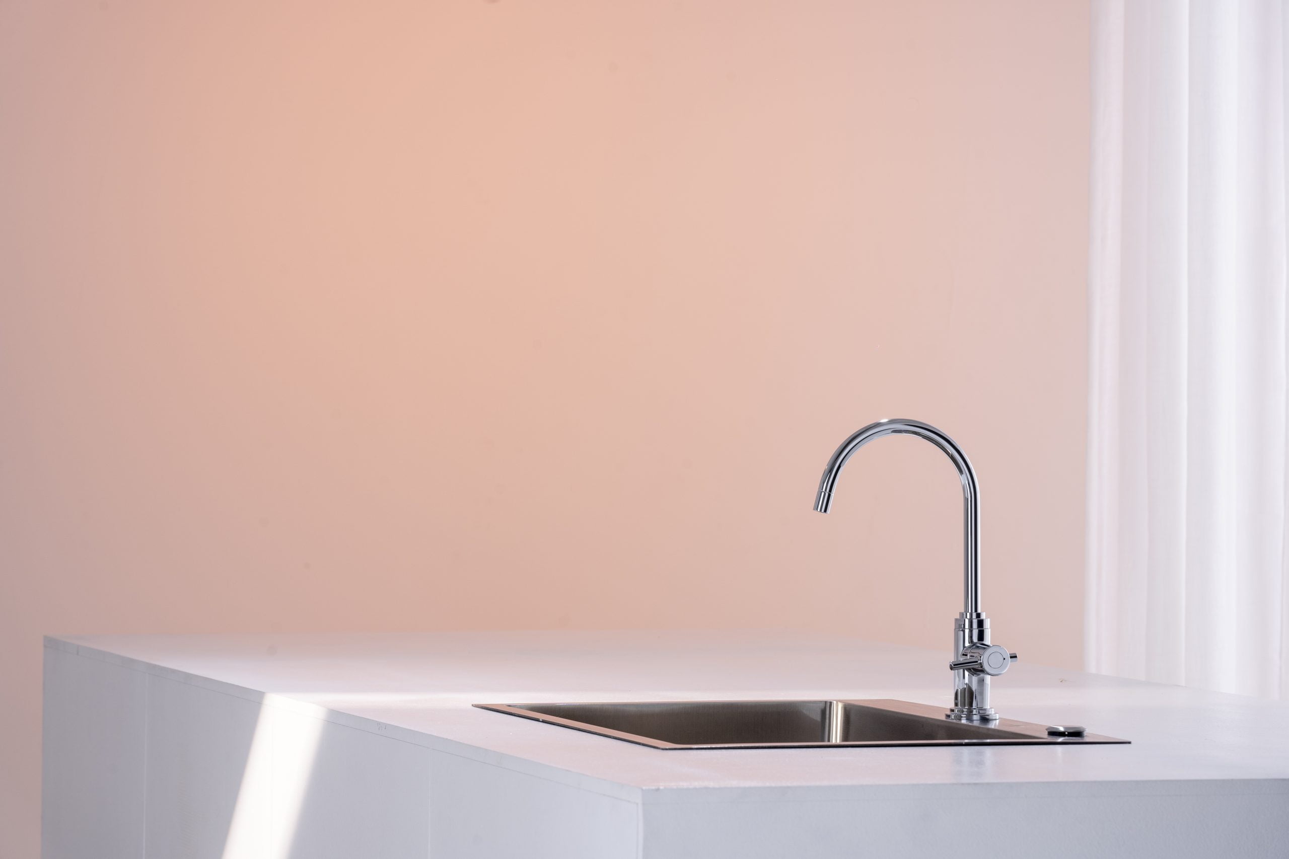 Thiết bị lọc nước lắp dưới bồn rửa