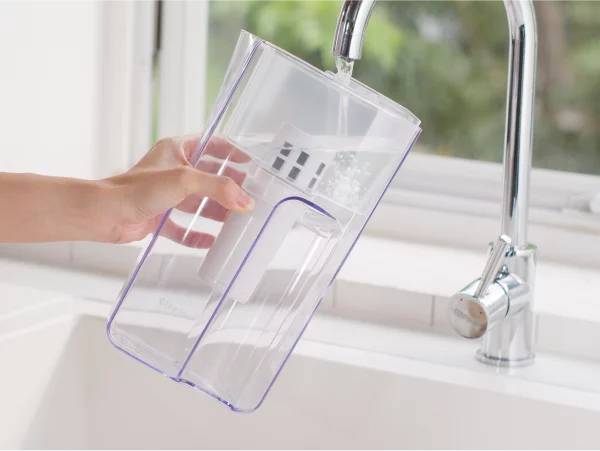 Bình lọc nước cầm tay