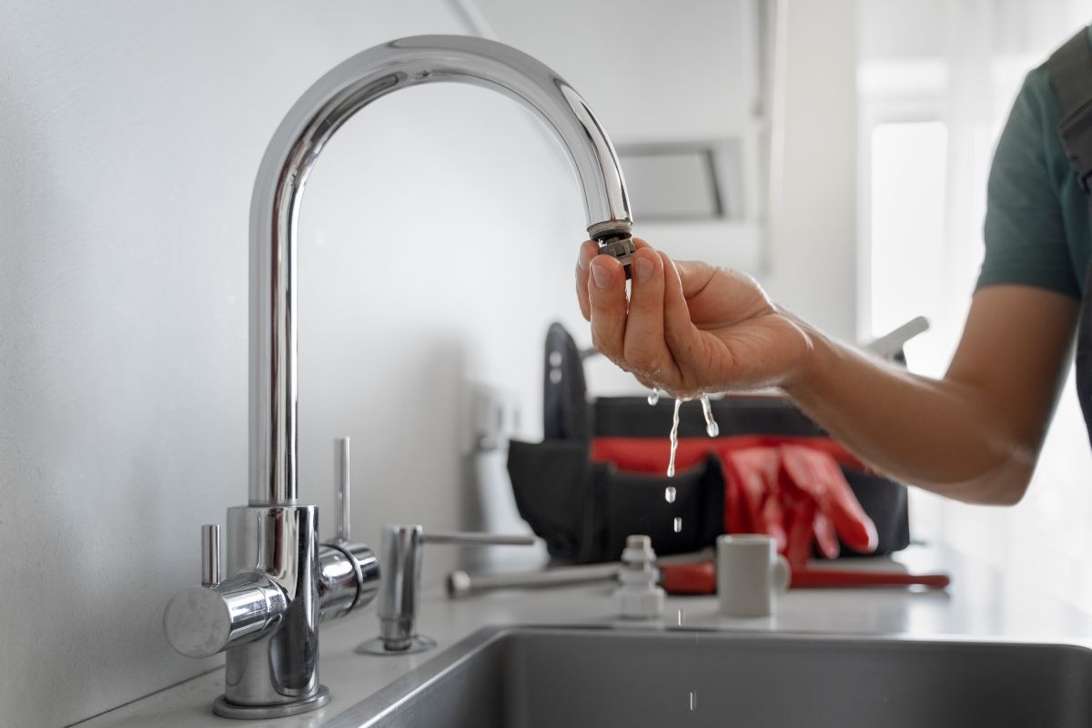 Máy lọc nước không ra nước - Nguyên nhân và cách khắc phục hiệu quả