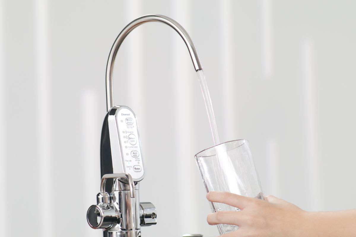 Thiết bị lọc nước tạo ion kiềm EU301