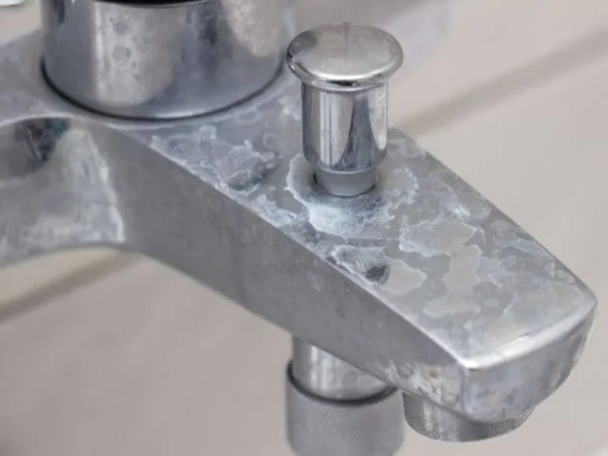 Ảnh hưởng của nước cứng đến sinh hoạt như thế nào?
