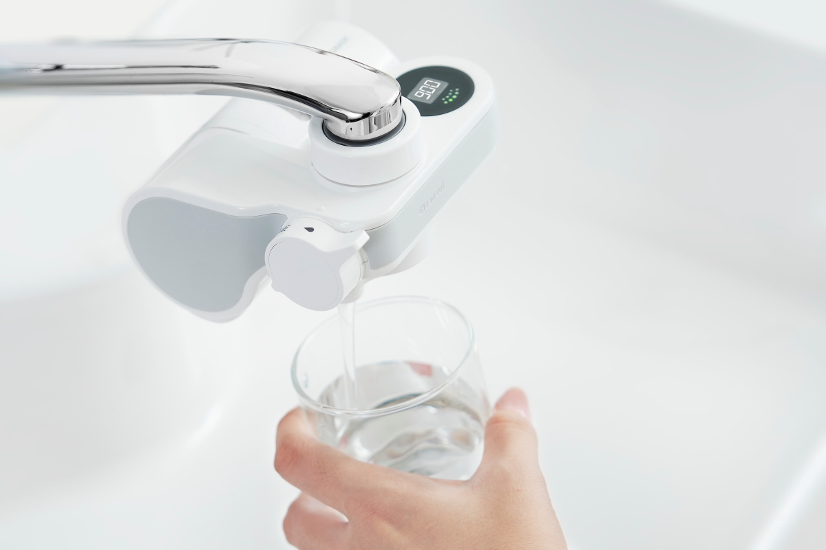 Thiết bị lọc nước lắp tại vòi Cleansui EF102