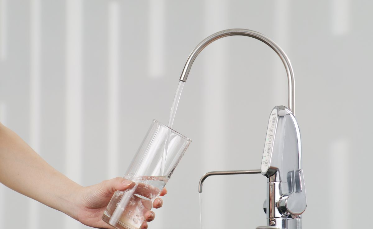 Bổ sung nước ion kiềm giúp hỗ trợ tiêu hóa