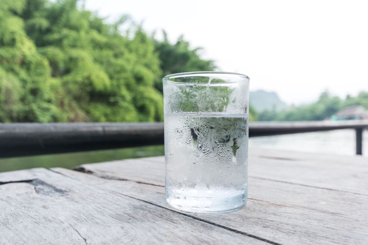 Lợi ích và tác hại của việc uống nước lạnh