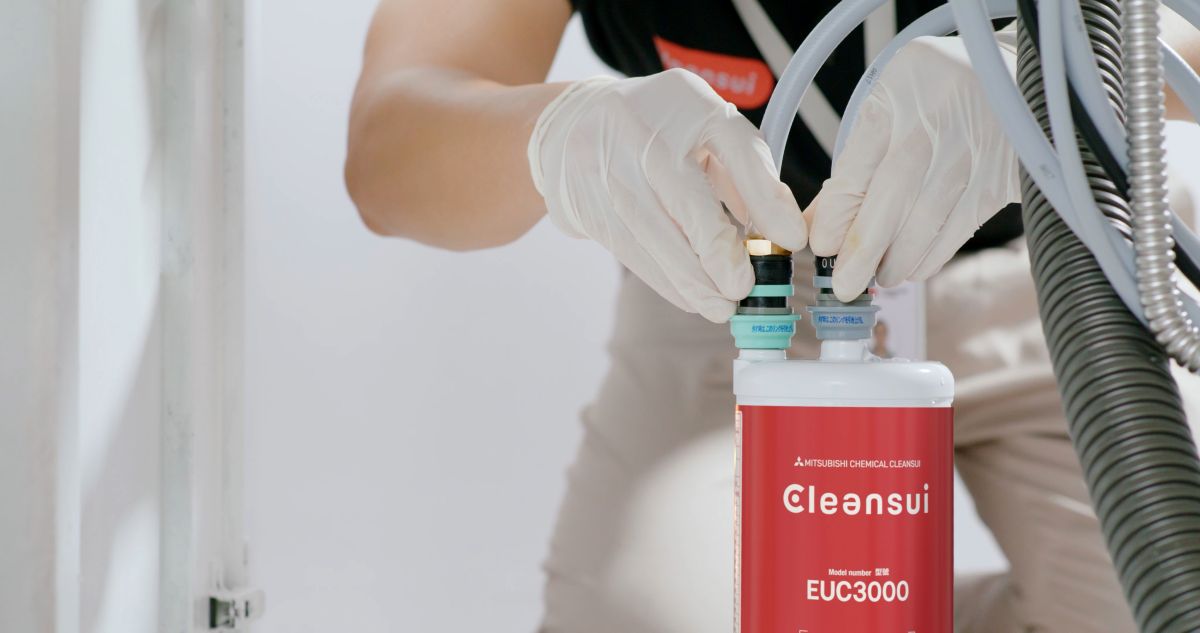 Cách vệ sinh lõi lọc nước Cleansui đơn giản