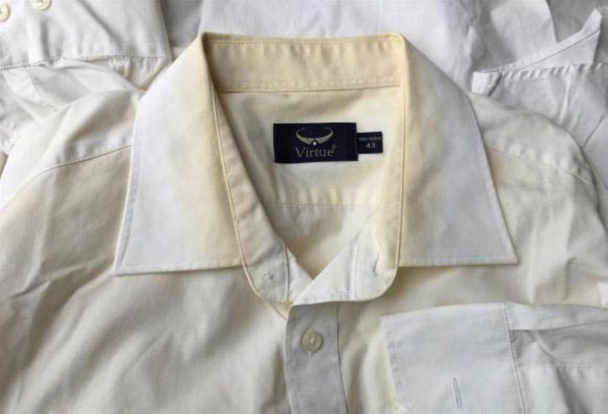 Nước nhiễm phèn làm ố vàng quần áo